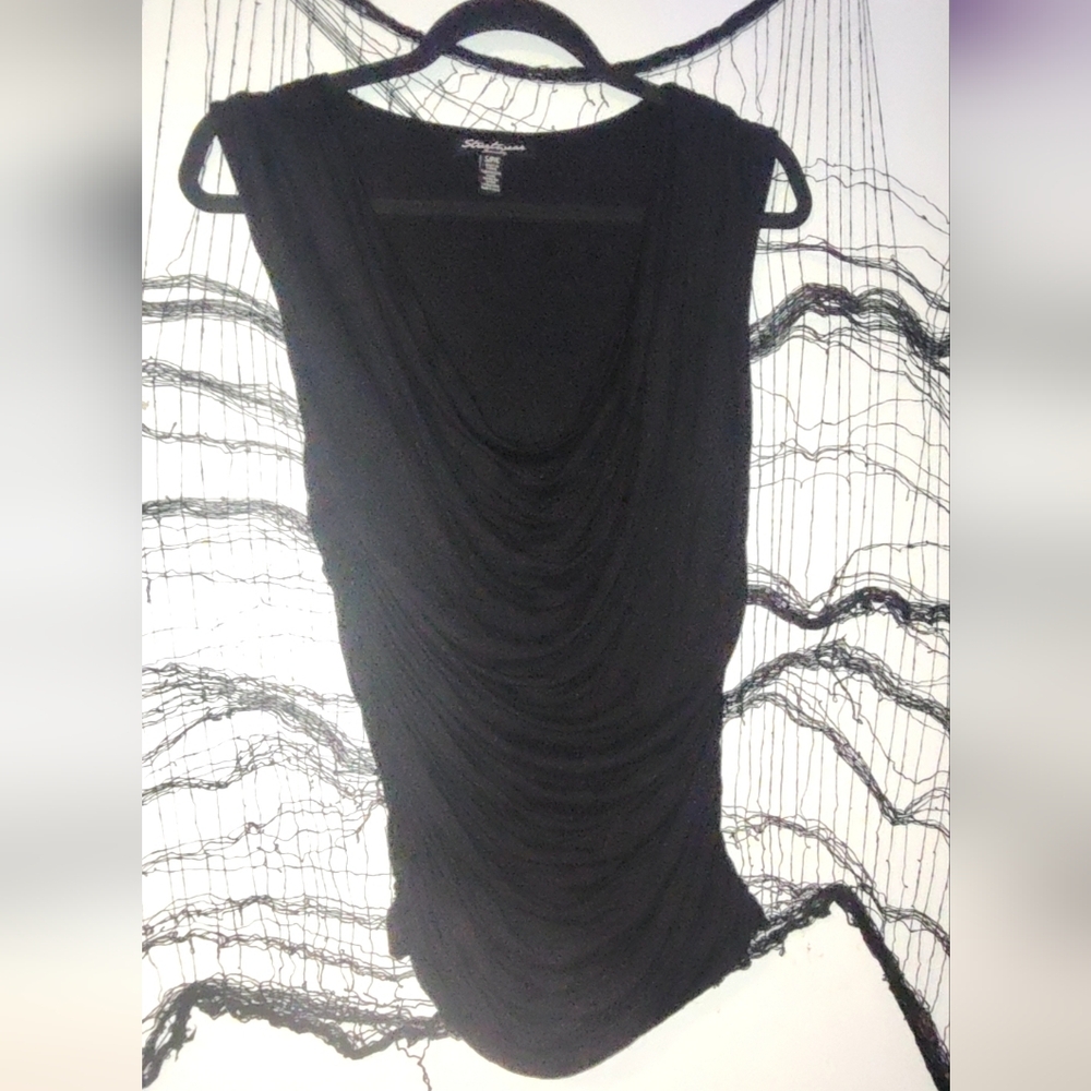 ✨️Streetwear Society Black Drape Blouse✨️